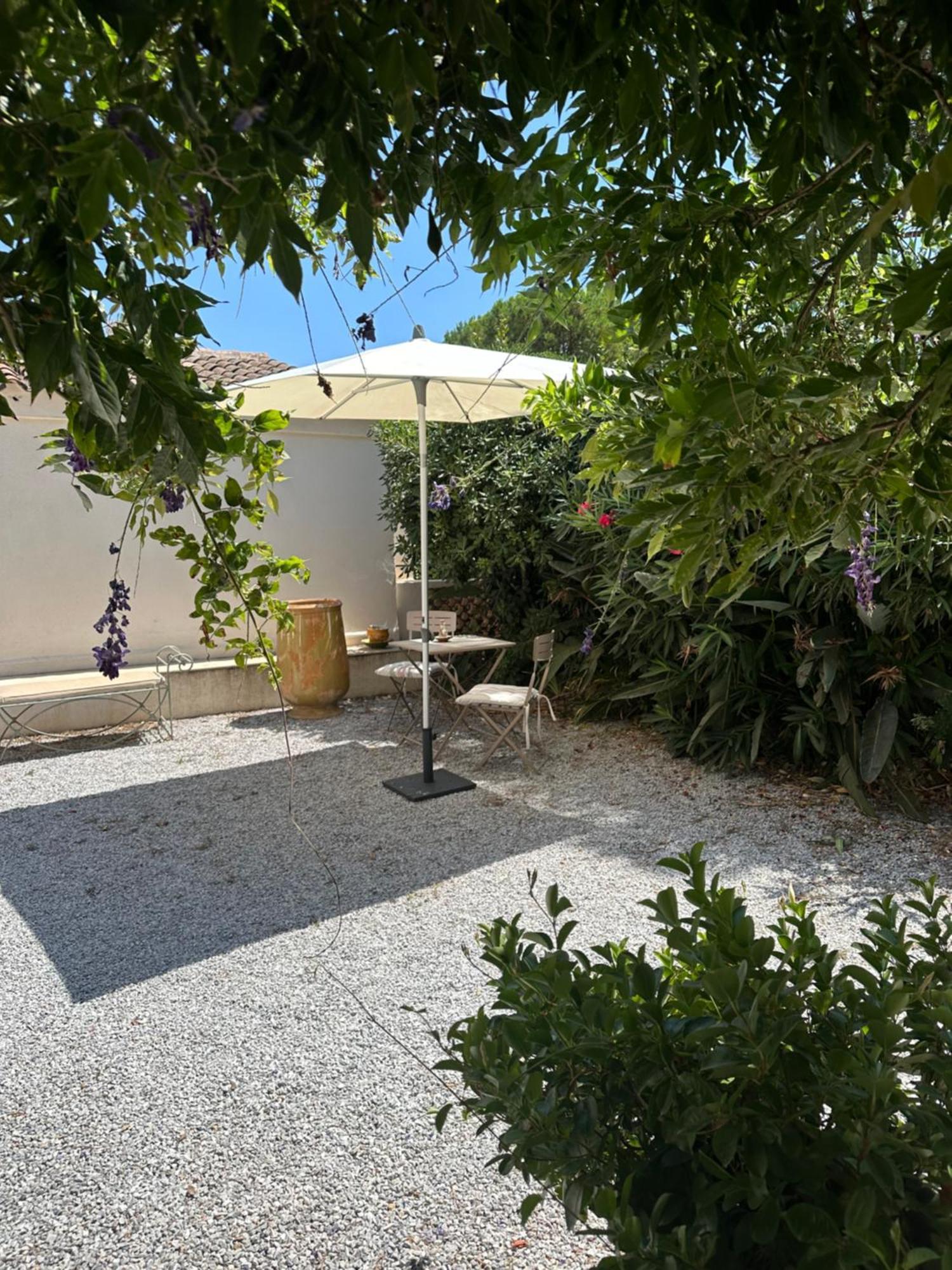 La Glycine Tropezienne Saint-Tropez Buitenkant foto